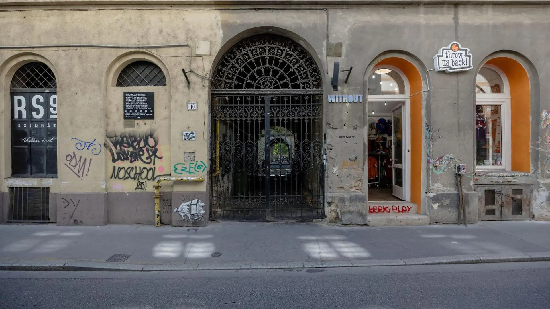 Chic 3Br Heart Of District 7- Central Budapest Gem Hungria