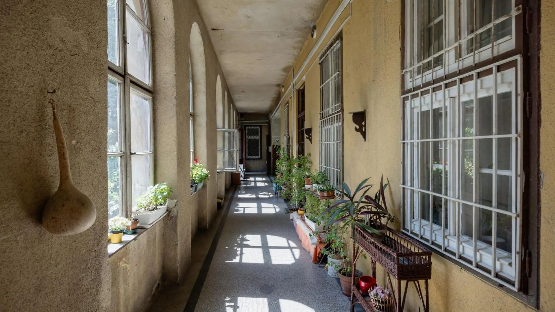 Chic 3Br Heart Of District 7- Central Budapest Gem 0*,  Hungria